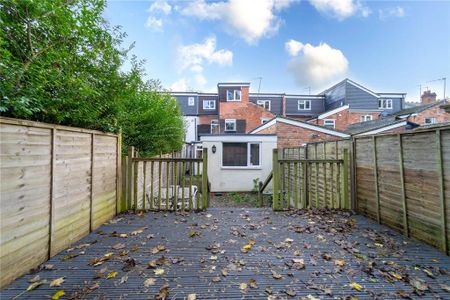 8 bedroom house to rent - Photo 3