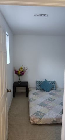 For Lease - 6080 Featherhead Crescent Unit# Lower, Mississauga, Ontario - Photo 4