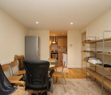 2 bedroom house share to rent - Photo 2