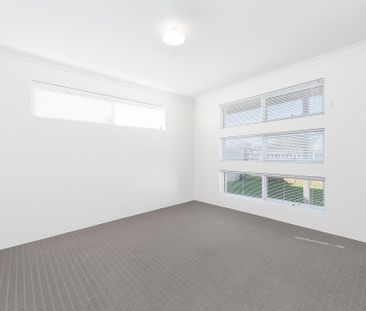 25 Tallering Way - Photo 4