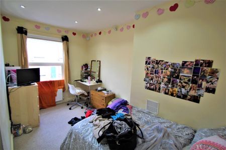 4 Bed Terraced House, Granby Terrace, LS6 - Photo 5