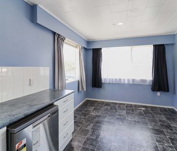 Welcome to your new home in Kelson! - Photo 6