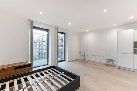 Regalia Close, Silvertown, London, E16 flat to rent - Photo 3