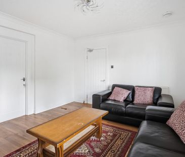 1 bedroom property with land to rent - Photo 3