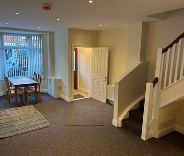 105 Greenore Street, Cregagh, Belfast, BT6 8NF - Photo 2