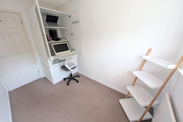 Greylag Close, Salhouse, NORWICH - Photo 1