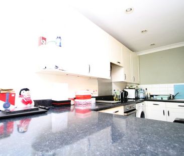 Saville Row, Hayes BR2, Property for rent - Photo 3