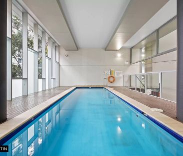 MGM MARTIN - THREE BEDROOM APARTMENT - Photo 3