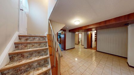 For Lease - 124 Wyndale Drive, Toronto, Ontario - Photo 5