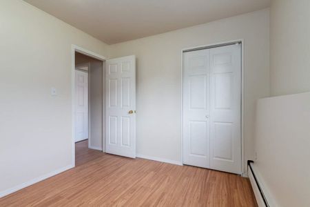 1 Bedroom - Photo 3