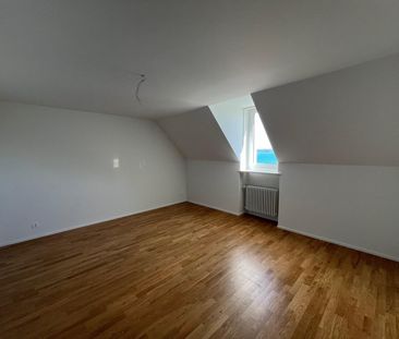 00231 - Appartement 2 pièces - Rue de L'Evole 19 - NEUCHATEL - Photo 1