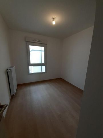 Location Appartement 3 pièces 65m² CRUSEILLES 74350 - Photo 3
