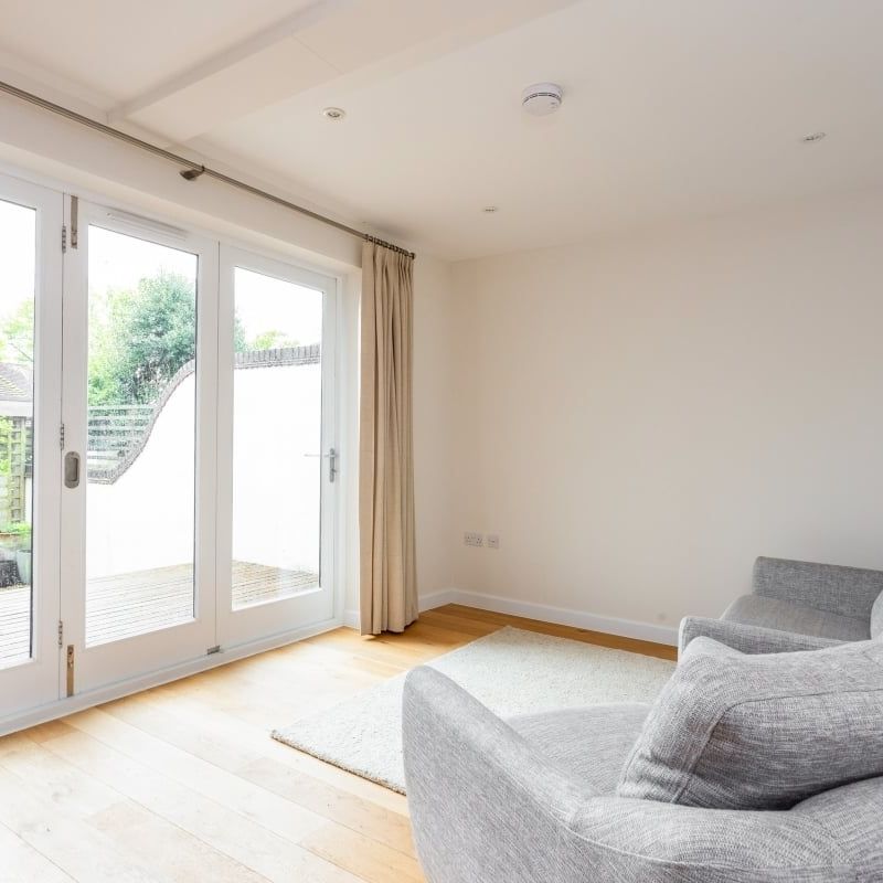 2 bedroom terraced house to rent - Photo 1