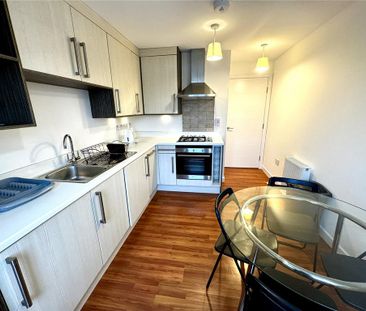 2 bedroom apartment to rent - Photo 3