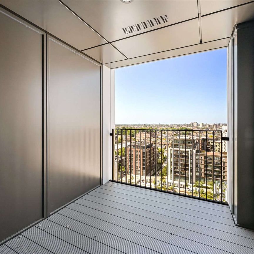 A spacious one bedroom apartment in the popular Chelsea Creek development - Photo 1