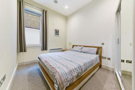 2 bedroom flat to rent in Wapping, E1W - Photo 4