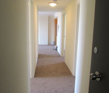 2 Bedroom Apartment with ensuite, Stunning open city and district v... - Photo 5