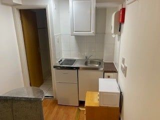 Studio Flat, Langtry Walk, NW8 - Photo 3