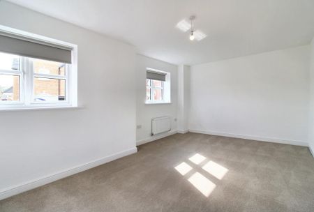 3 bedroom detached house to rent - Photo 4