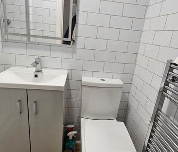 Studio to rent - Photo 6