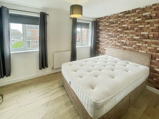 3 bedroom semi-detached house to rent - Photo 1