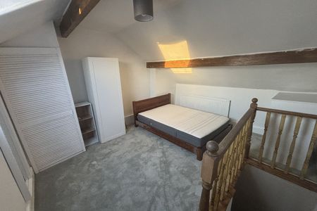 Bates Street - Photo 5