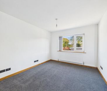 2 bedroom semi-detached bungalow to rent - Photo 4