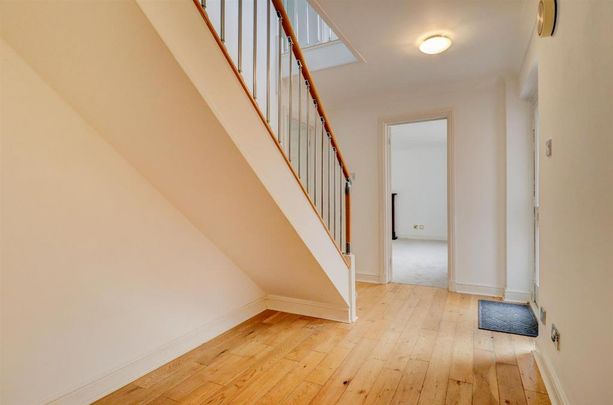 5 bedroom house to rent - Photo 1