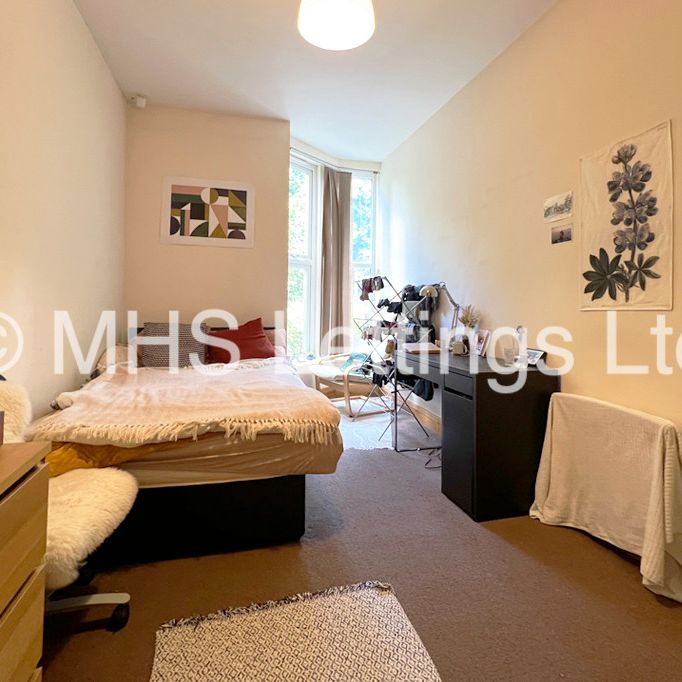 Ground Floor Flat, 146 Woodsley Road, Leeds, LS2 9LZ - Photo 1