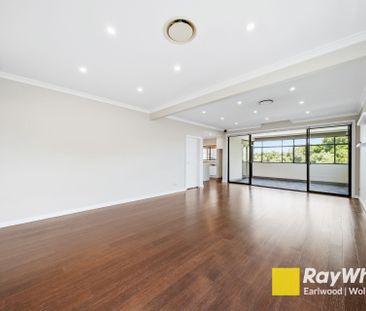 Charming 2 Bedroom! Inclusive of Gas, Electricity & Water! - Photo 3