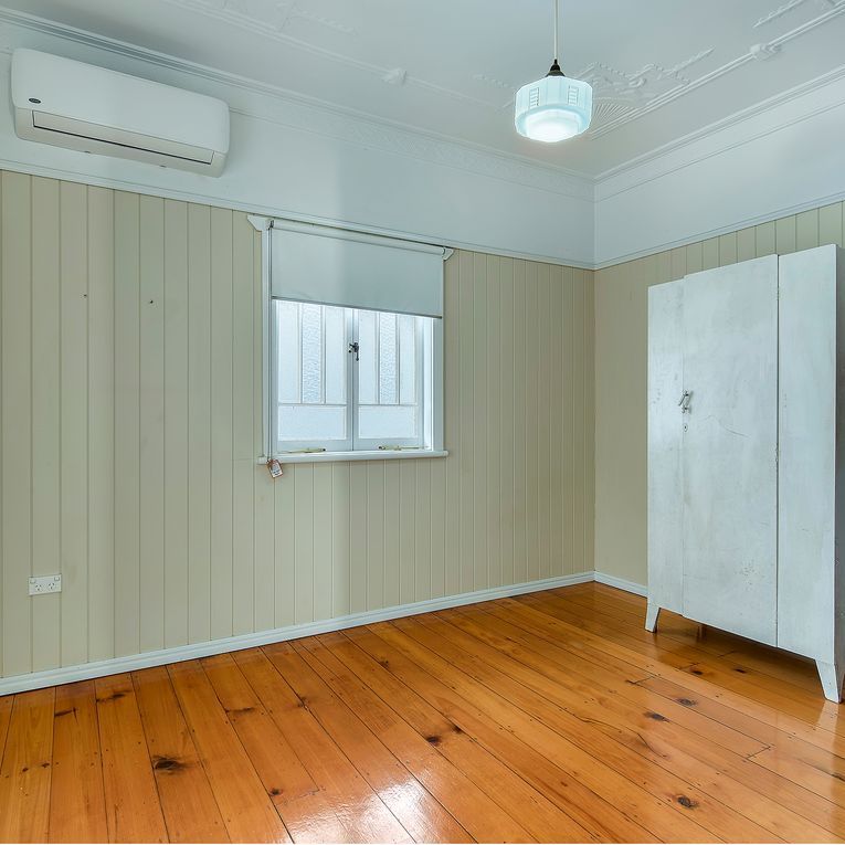 Charming Home with Modern Appeal - Photo 1