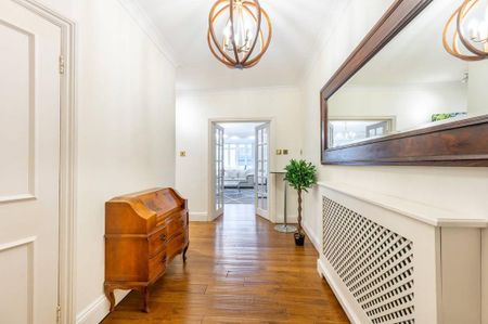 3 bedroom flat to rent - Photo 4