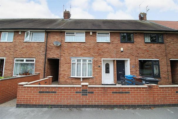 3 bedroom terraced house to rent - Photo 1