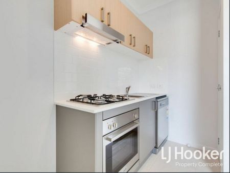 Charming Fitzgibbon Home at Unbeatable Price! - Photo 3