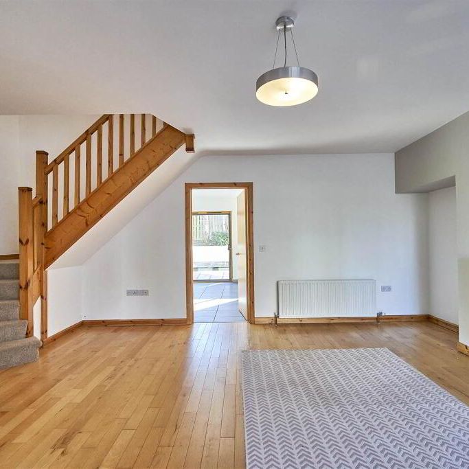 61 Shaftesbury Road, Bangor, BT20 3GB - Photo 1