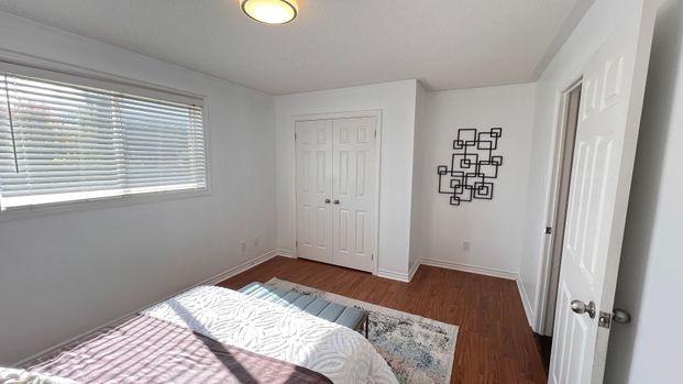 For Lease - 124 Monique Crescent, Barrie, Ontario - Photo 1