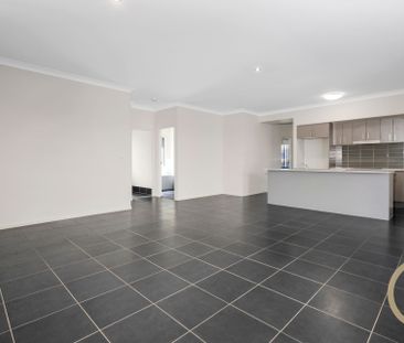 Immaculate 4 Bedroom Home - Photo 1