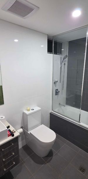 Canterbury - Photo 1