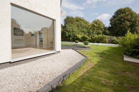 The Marlborough, NG3 - Photo 2