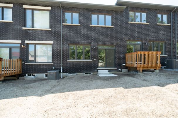 For Lease - 52 Rumi Court, Vaughan, Ontario - Photo 1