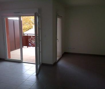 location Appartement T2 DE 46.9m² À LA SEYNE SUR MER - Photo 5