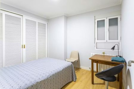 Carrer de Roteros, Valencia, Valencian Community 46003 - Photo 3