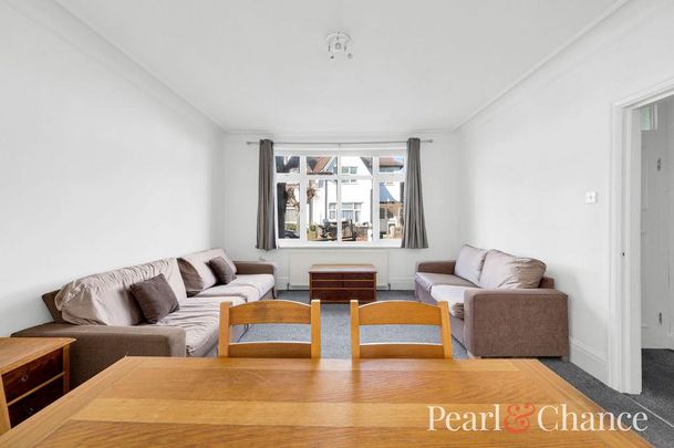 2 bedroom flat to rent - Photo 1