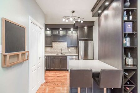For Lease - 393 King Street Unit# 1001, Toronto, Ontario - Photo 2