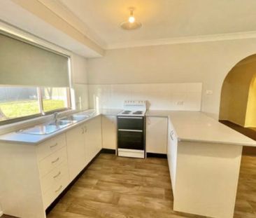 Three Bedroom Home in Great Location! - Photo 2