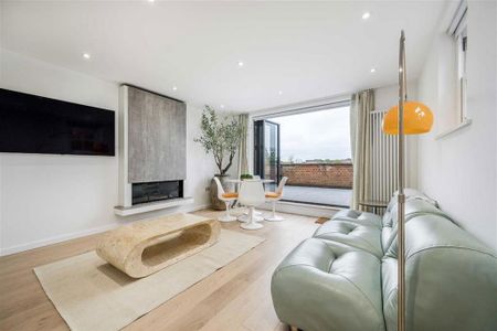 2 bedroom flat to rent - Photo 2