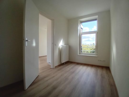 Te huur: Appartement Jan van Galenstraat 119 4 in Amsterdam - Photo 1