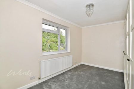 4 bedroom detached house to rent - Photo 5