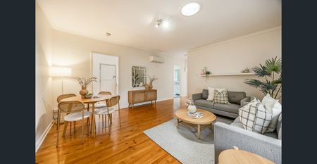 Discover Comfort and Convenience in This Charming Maylands Unit! - Photo 3