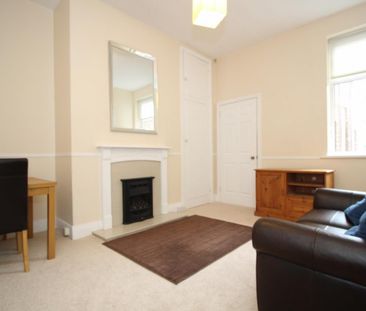 2 bedroom Flat to rent in Sandringham Road, South Gosforth, Newcast... - Photo 3